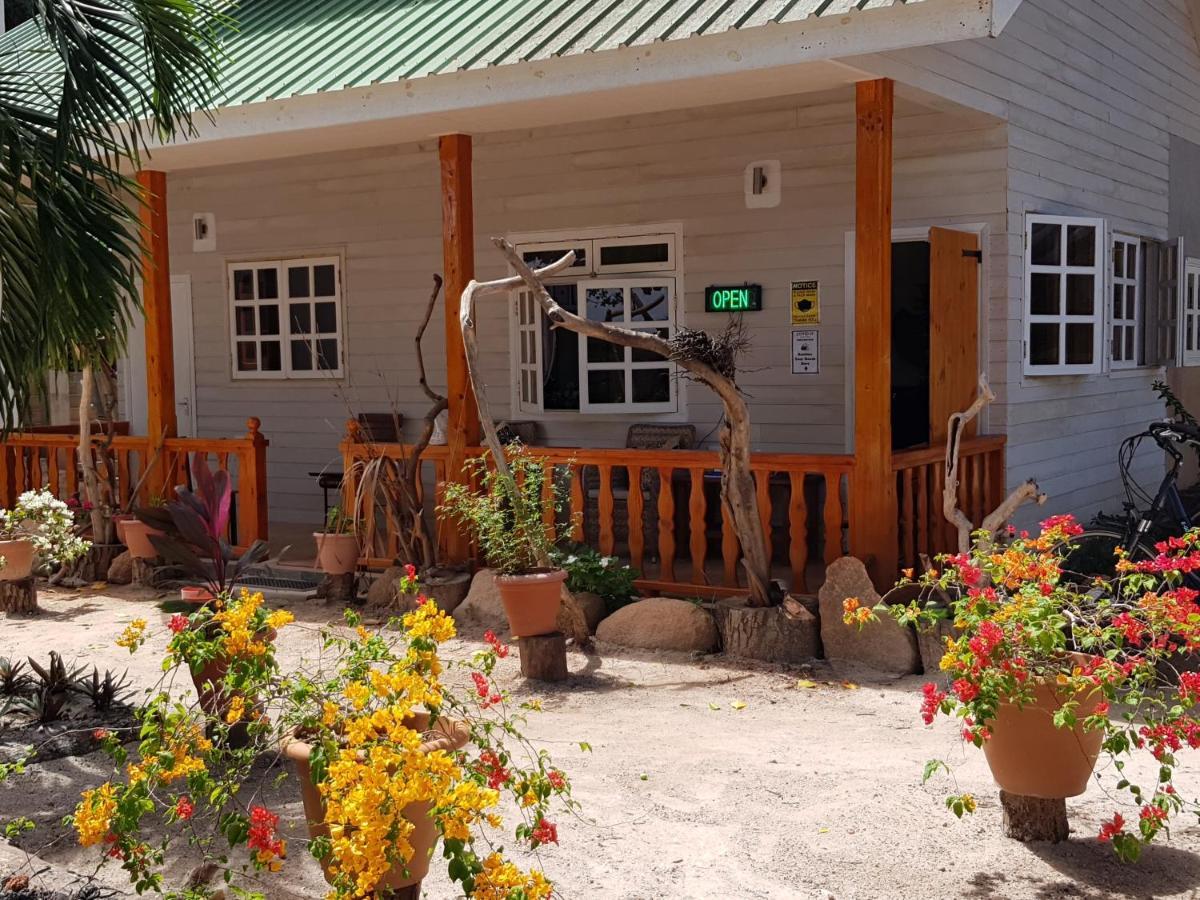 Villa Charette-Self Catering Villas ลาดิก ภายนอก รูปภาพ